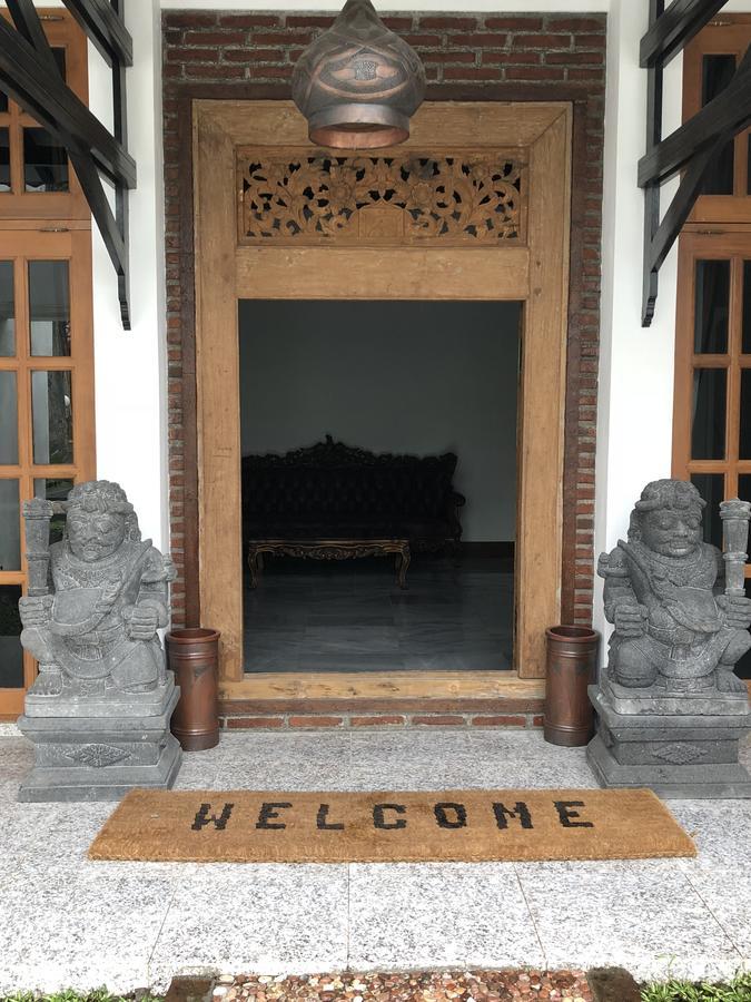 Rumah Dharma 3 Grha Timoho Yogyakarta Extérieur photo